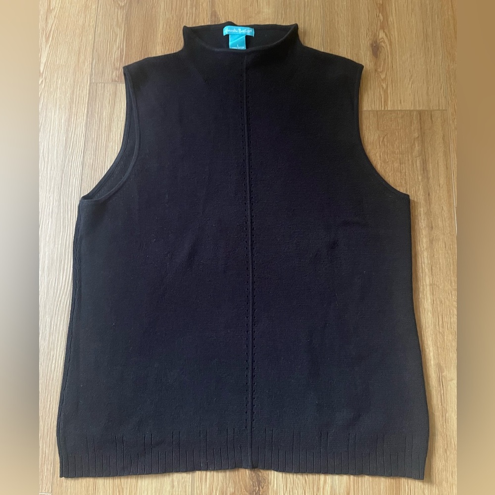 Alexandra Bartlett cotton mock neck, L